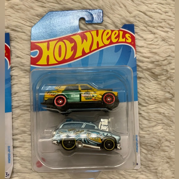 Hotwheels - Picture 3 of 4